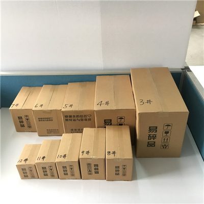 纸箱成品仓